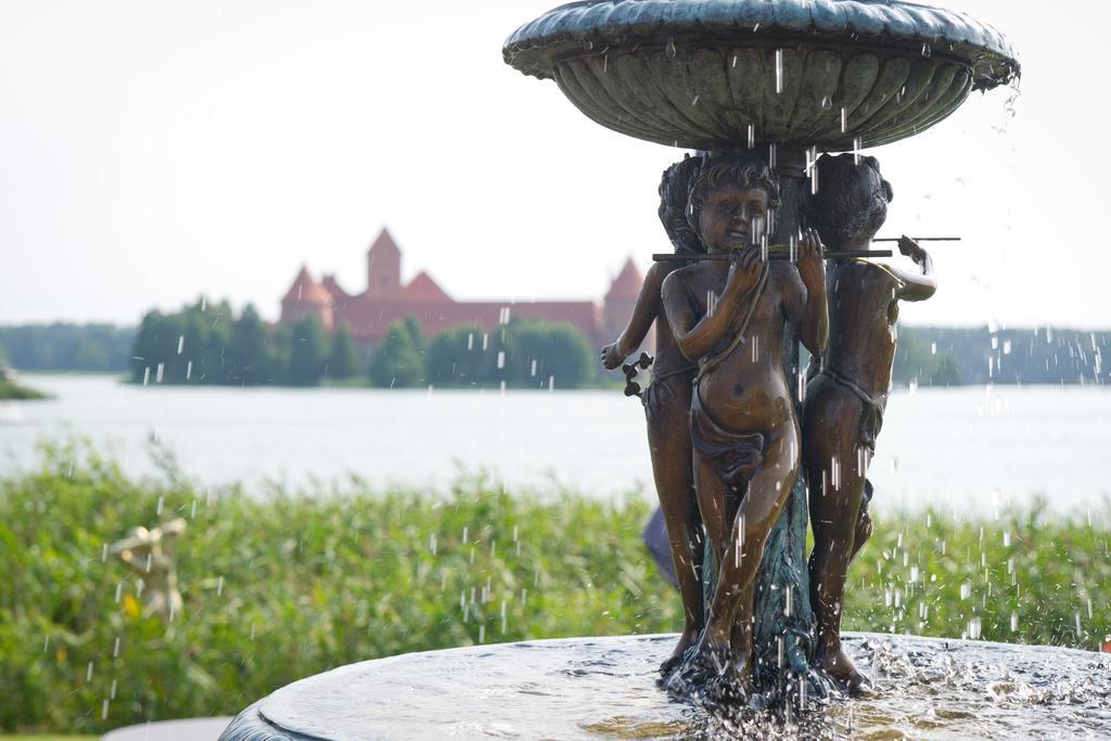 Viva Trakai Hotel Exterior foto